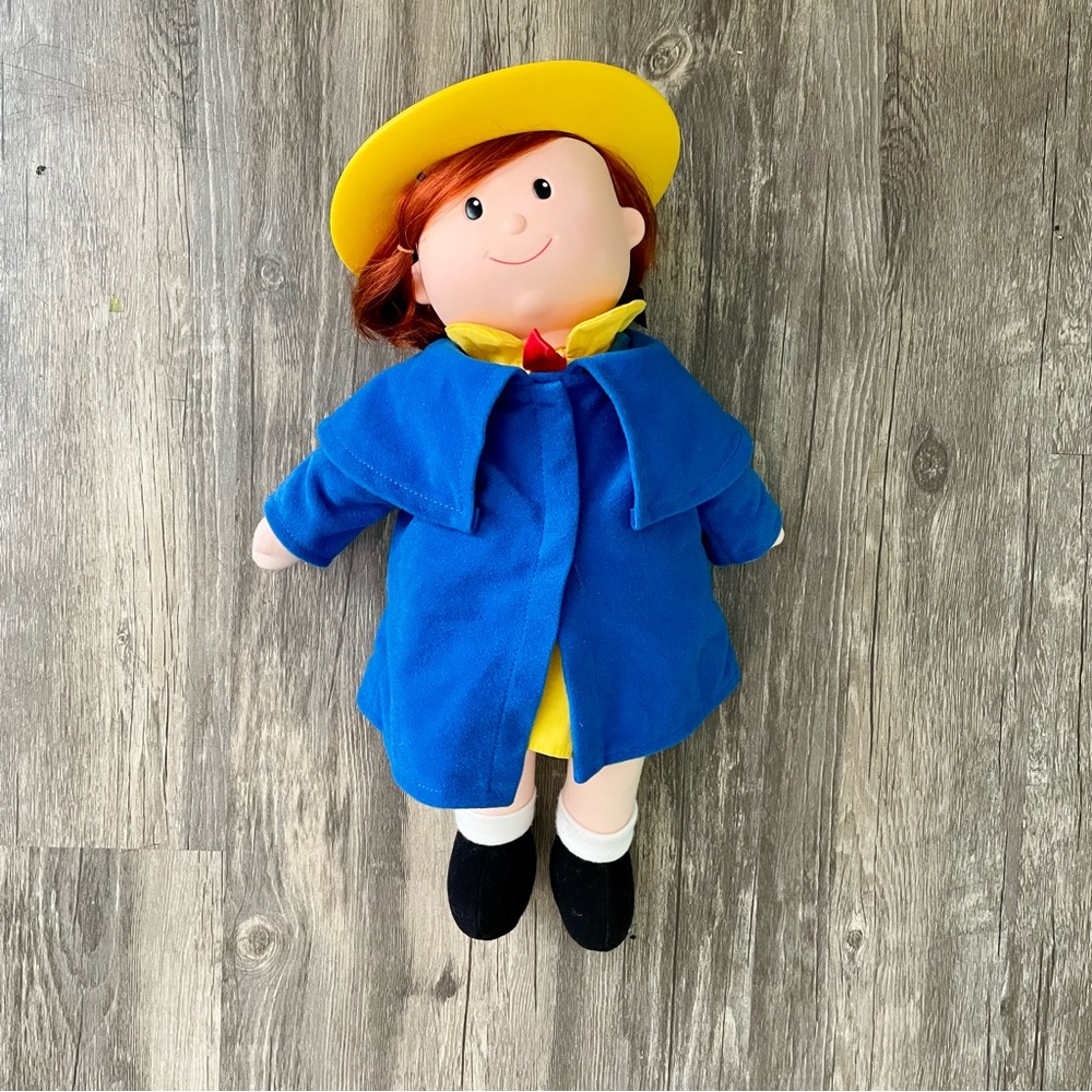 Vintage 1998 Talking Madeline Doll 16”